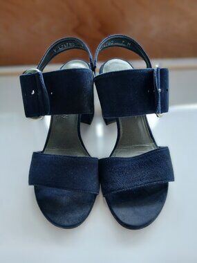 Stuart Weitzman Navy Block Heel Sandals Size 7 Medium Width